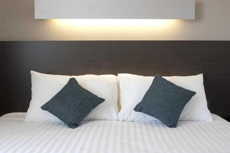 Aparthotel Abode Tuggeranong