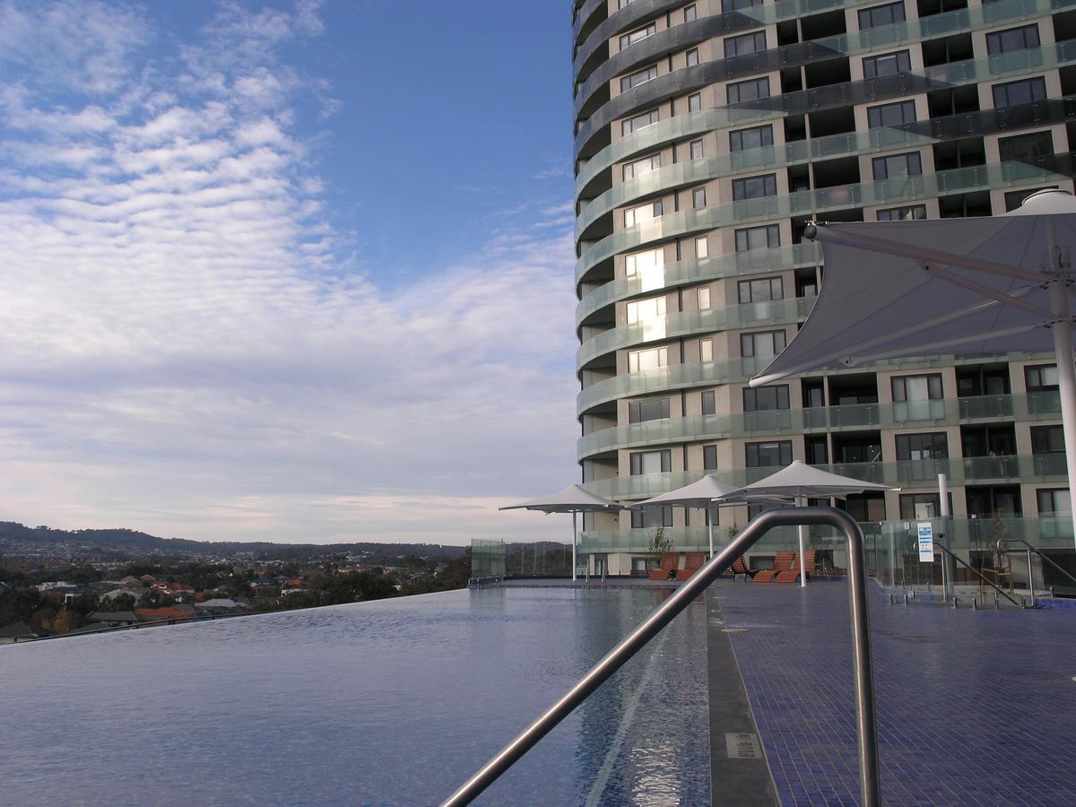 Apartment Kesh At Infinity Towers Canberra