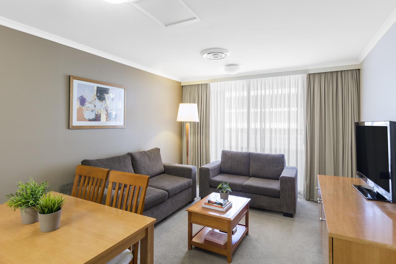 Aparthotel Nesuto