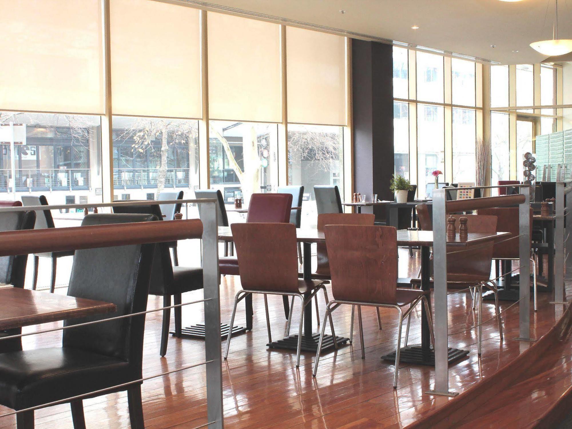 Nesuto Aparthotel Canberra