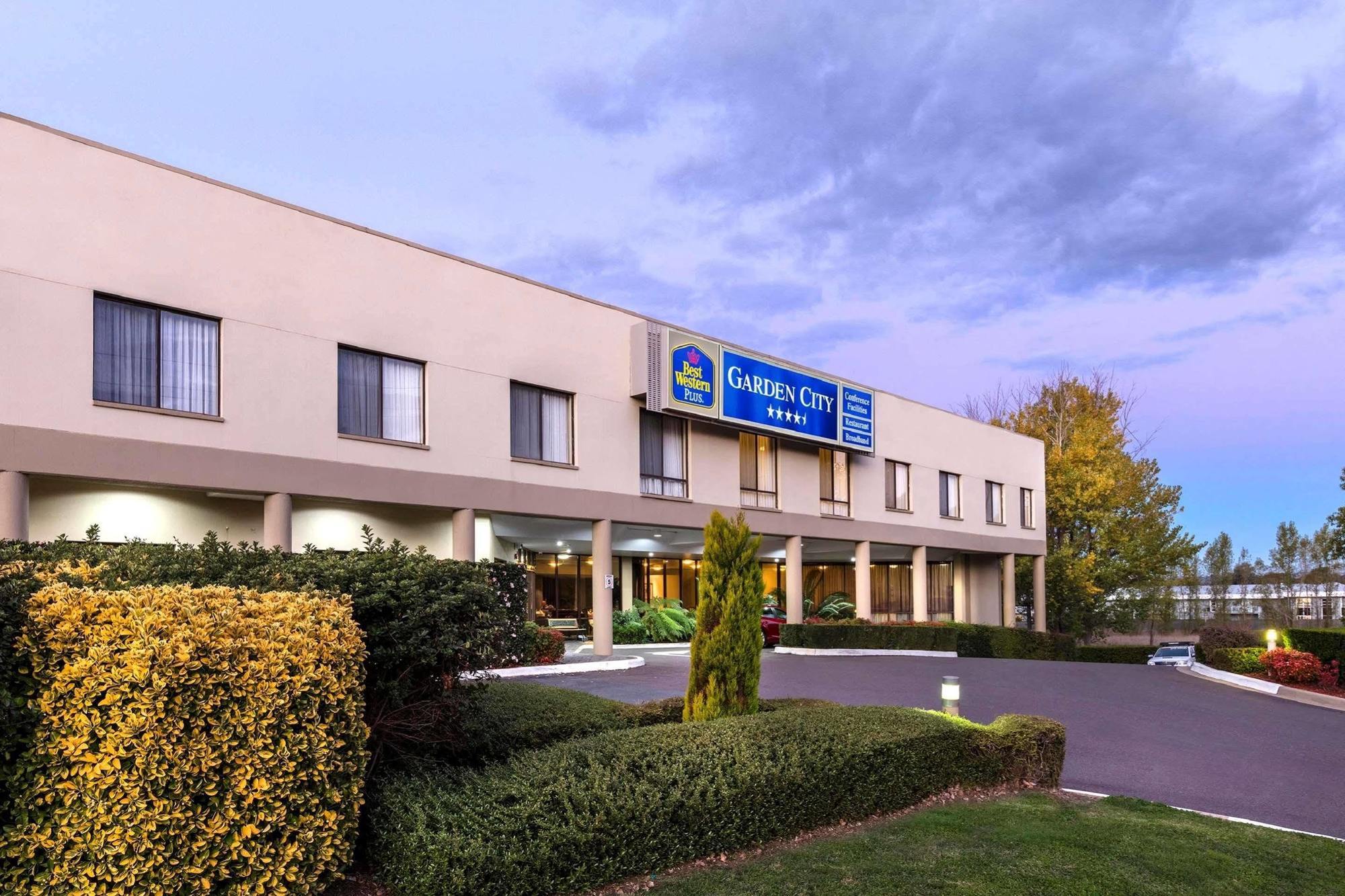 Hotel Garden City Hotel, Best Western Signature Collection 4*