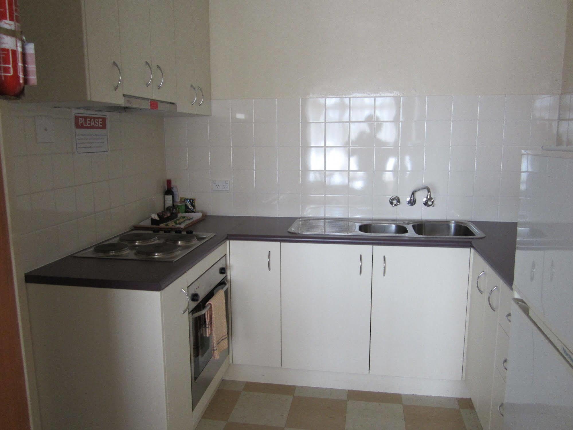 House - Anu 3* Canberra