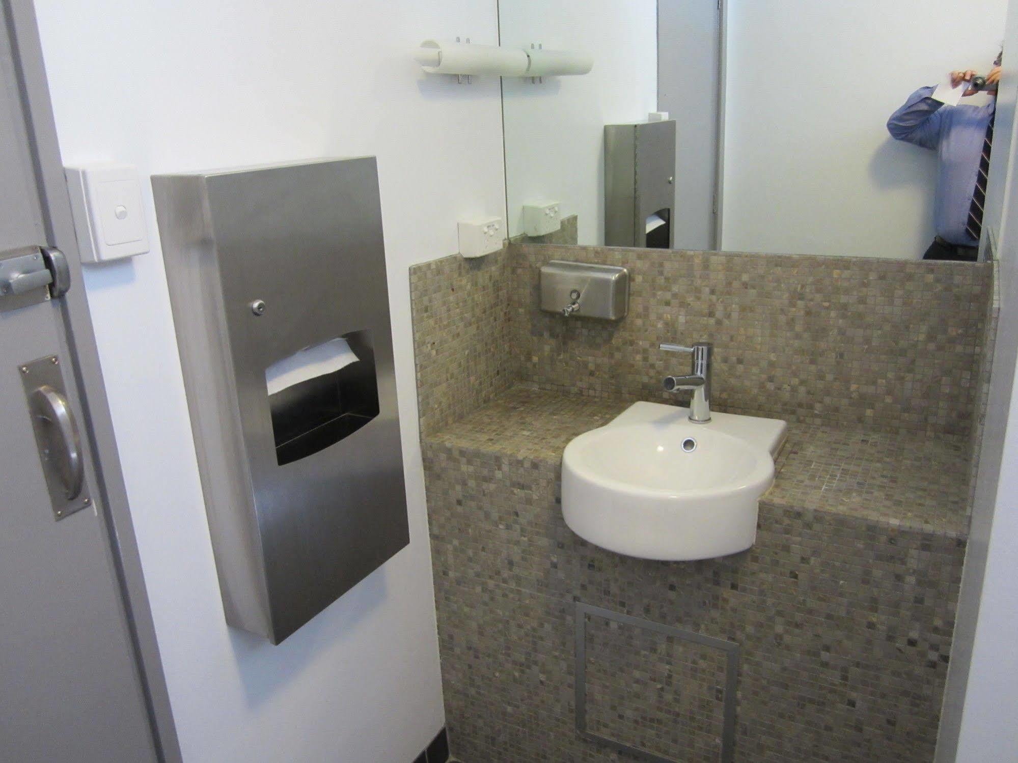 House - Anu Hotel Canberra