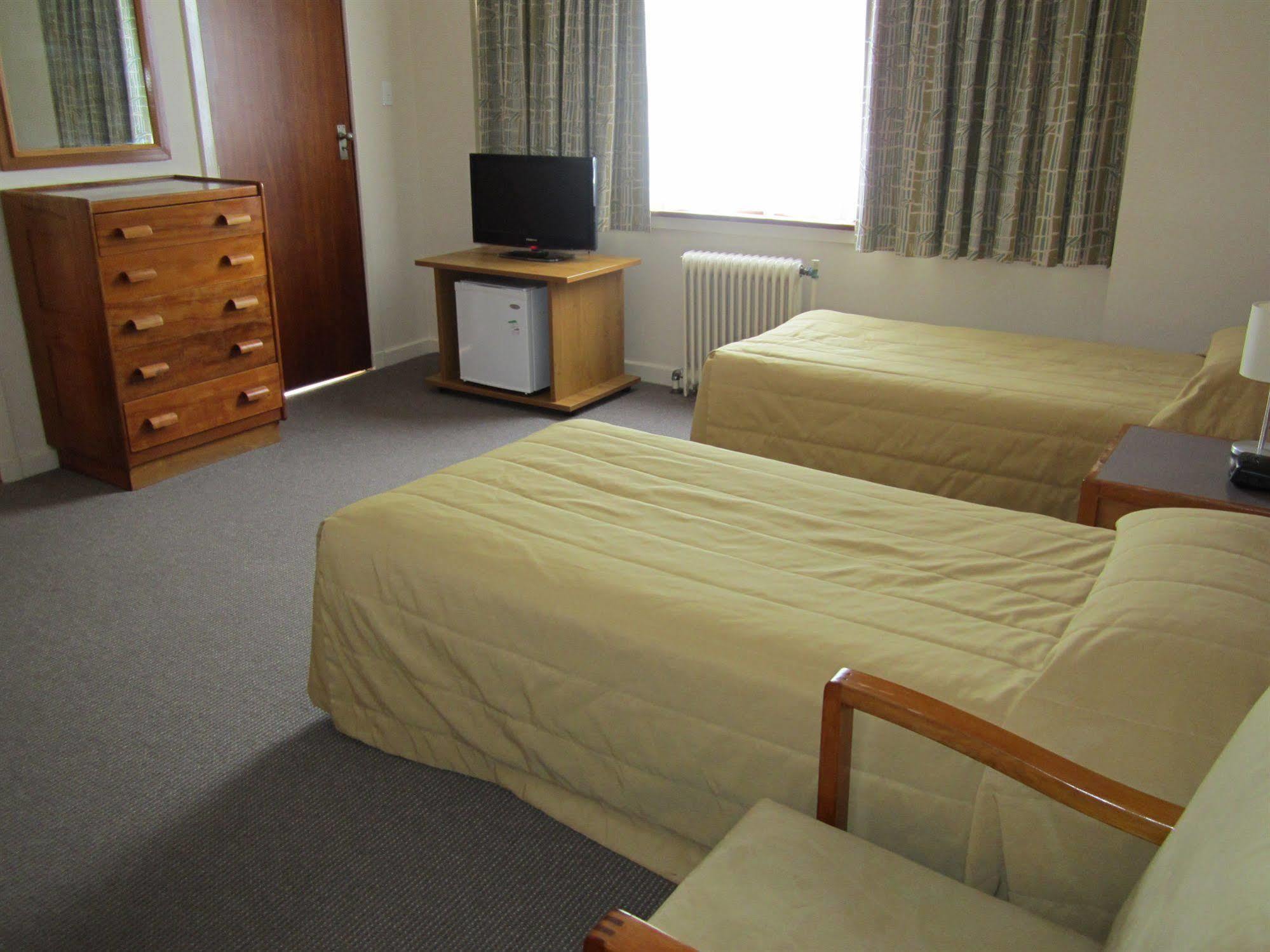 House - Anu Hotel Canberra