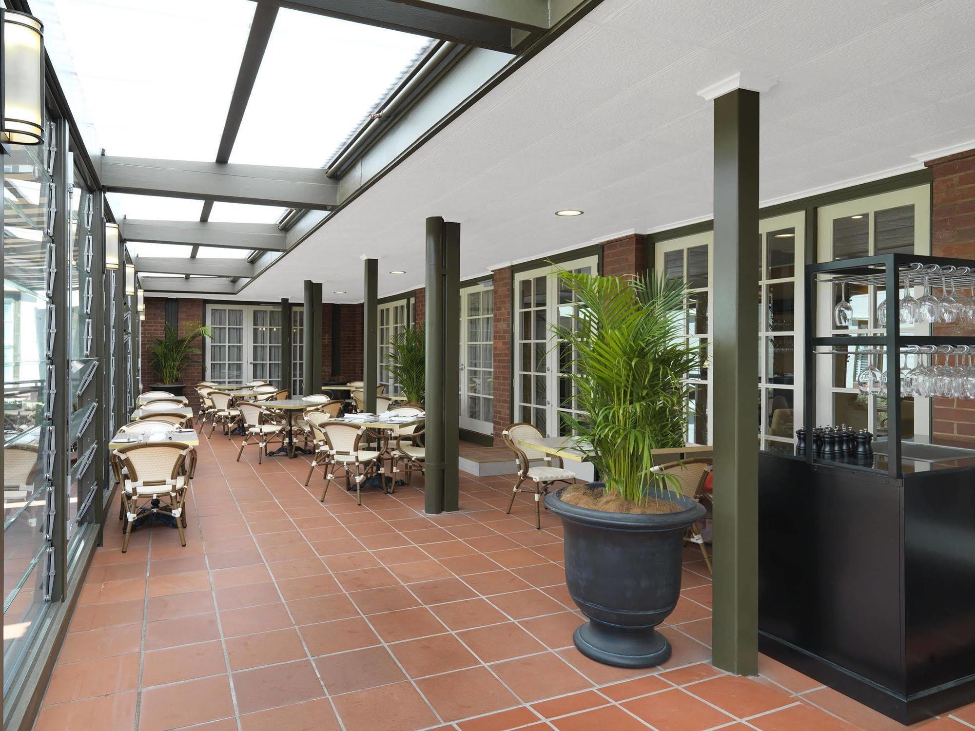 Hotel Kurrajong 4*