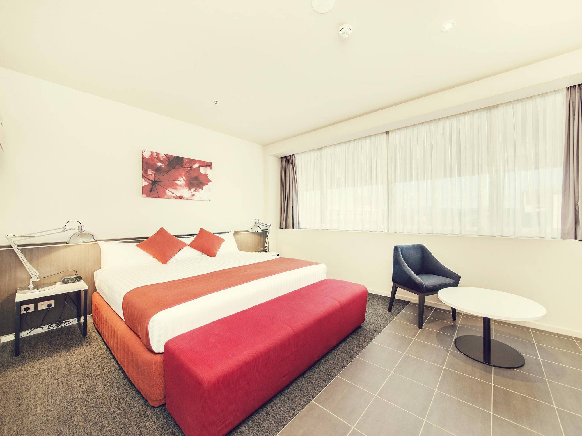 Aparthotel Abode Woden Canberra