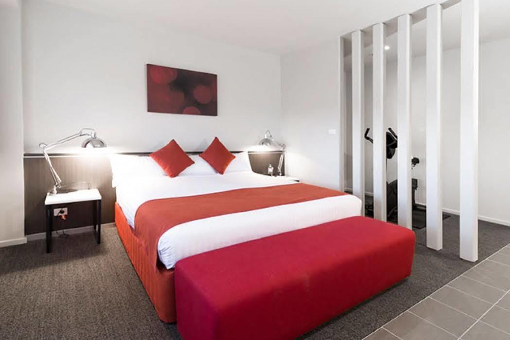 Abode Woden 4* Canberra