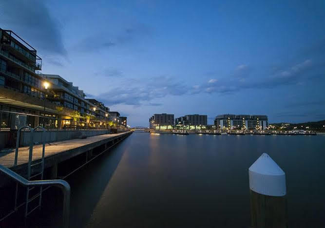 Abode Narrabundah Hotel 4*