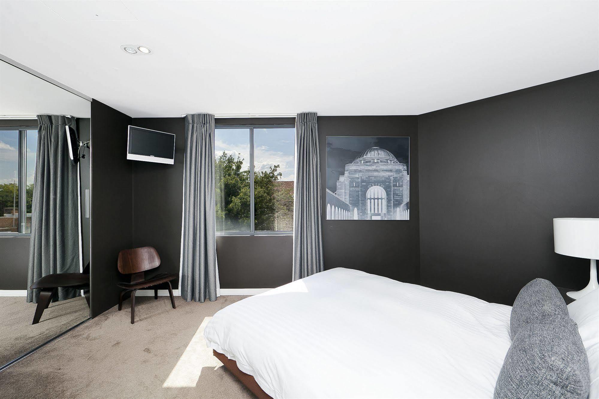 Aac - Griffin Aparthotel