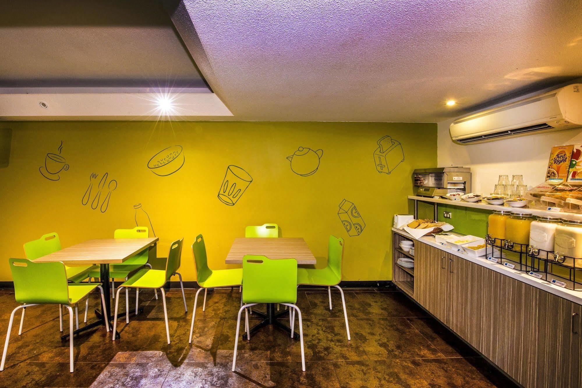 Ibis Budget Hotel 3*