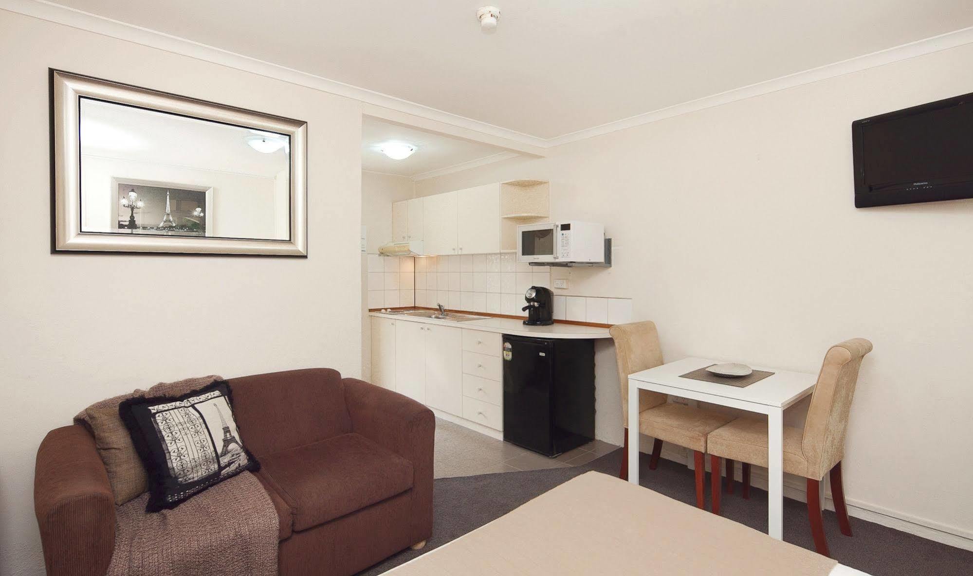 Furnished * Canberra