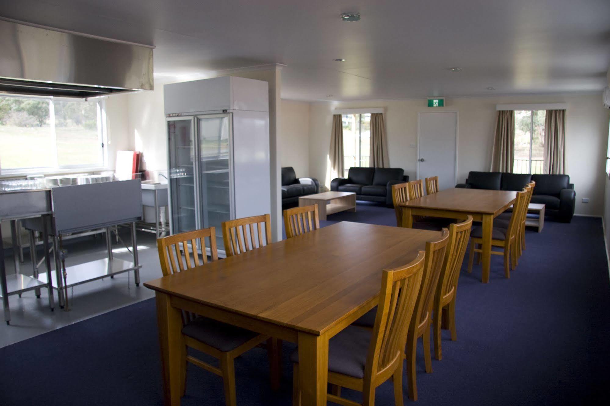 Carotel Canberra