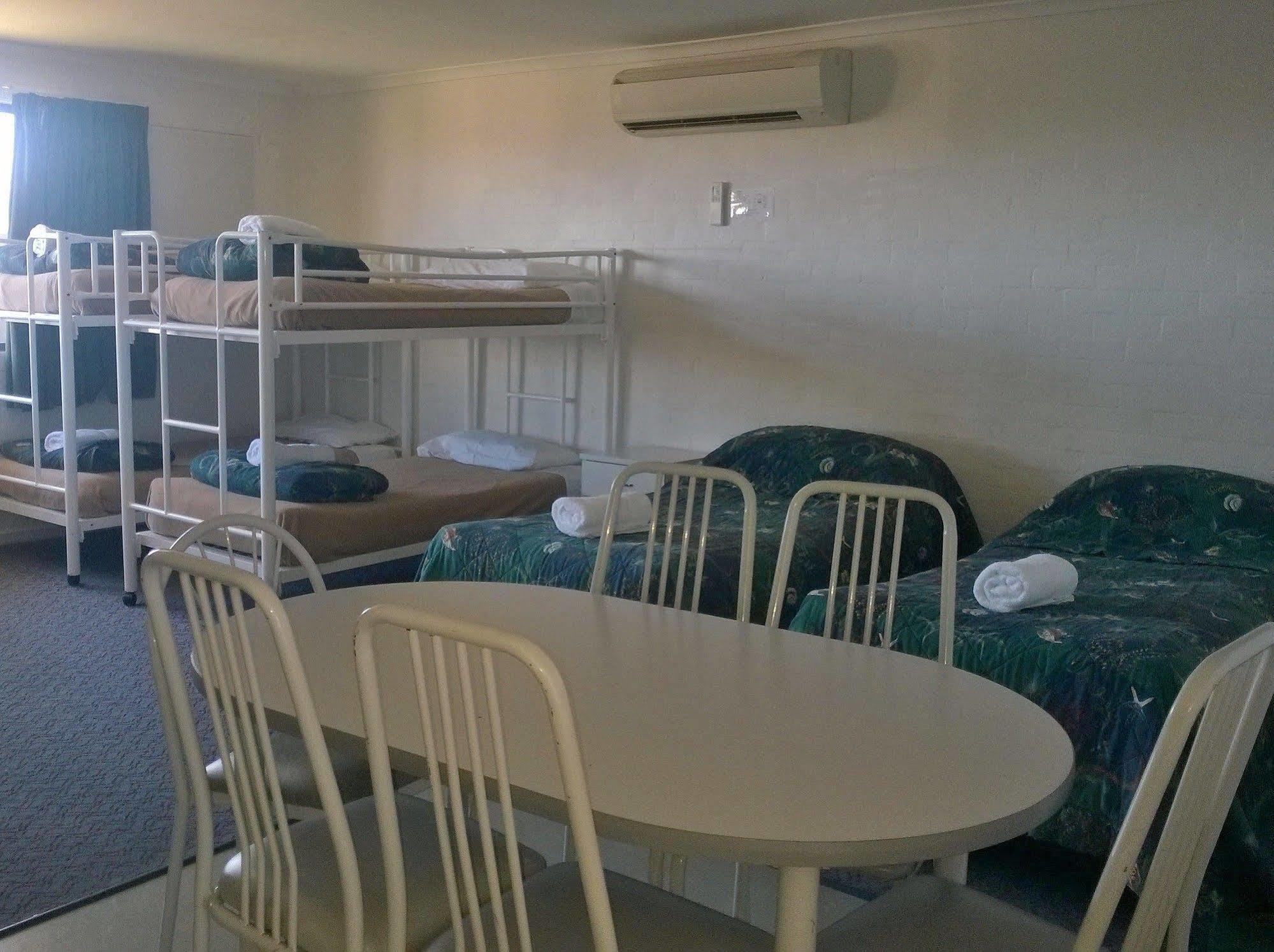 Motel Carotel 3*