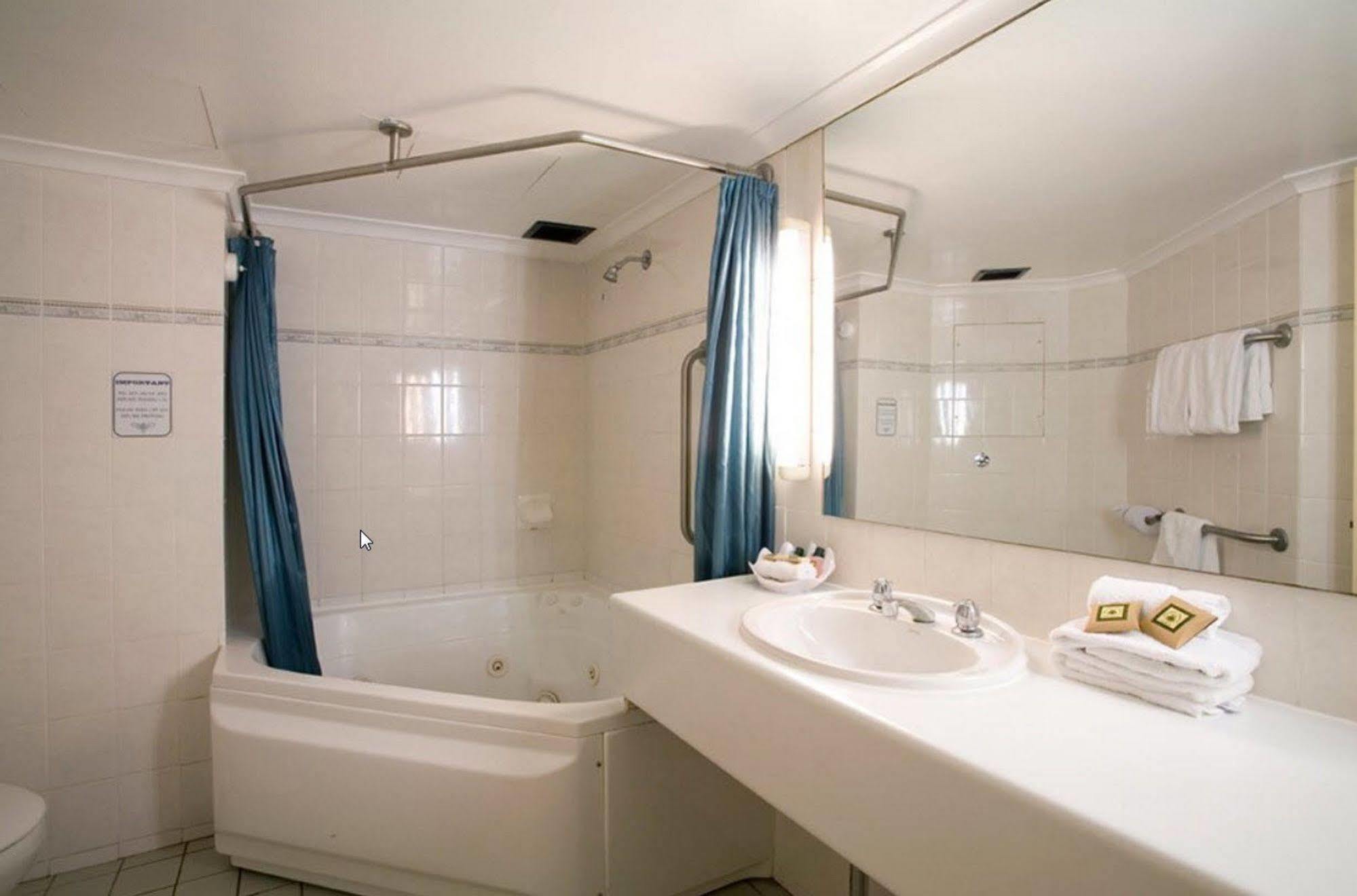 Madison Capital Executive 4* Canberra