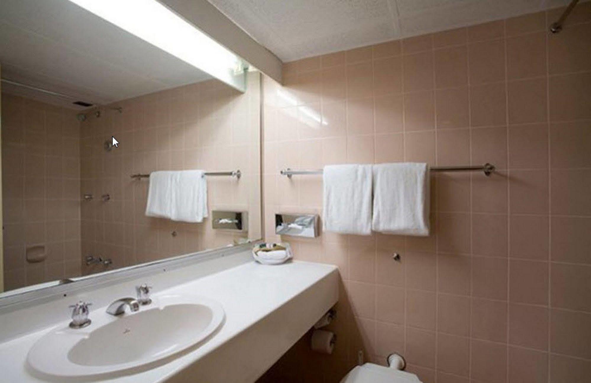 Madison Capital Executive 4* Canberra