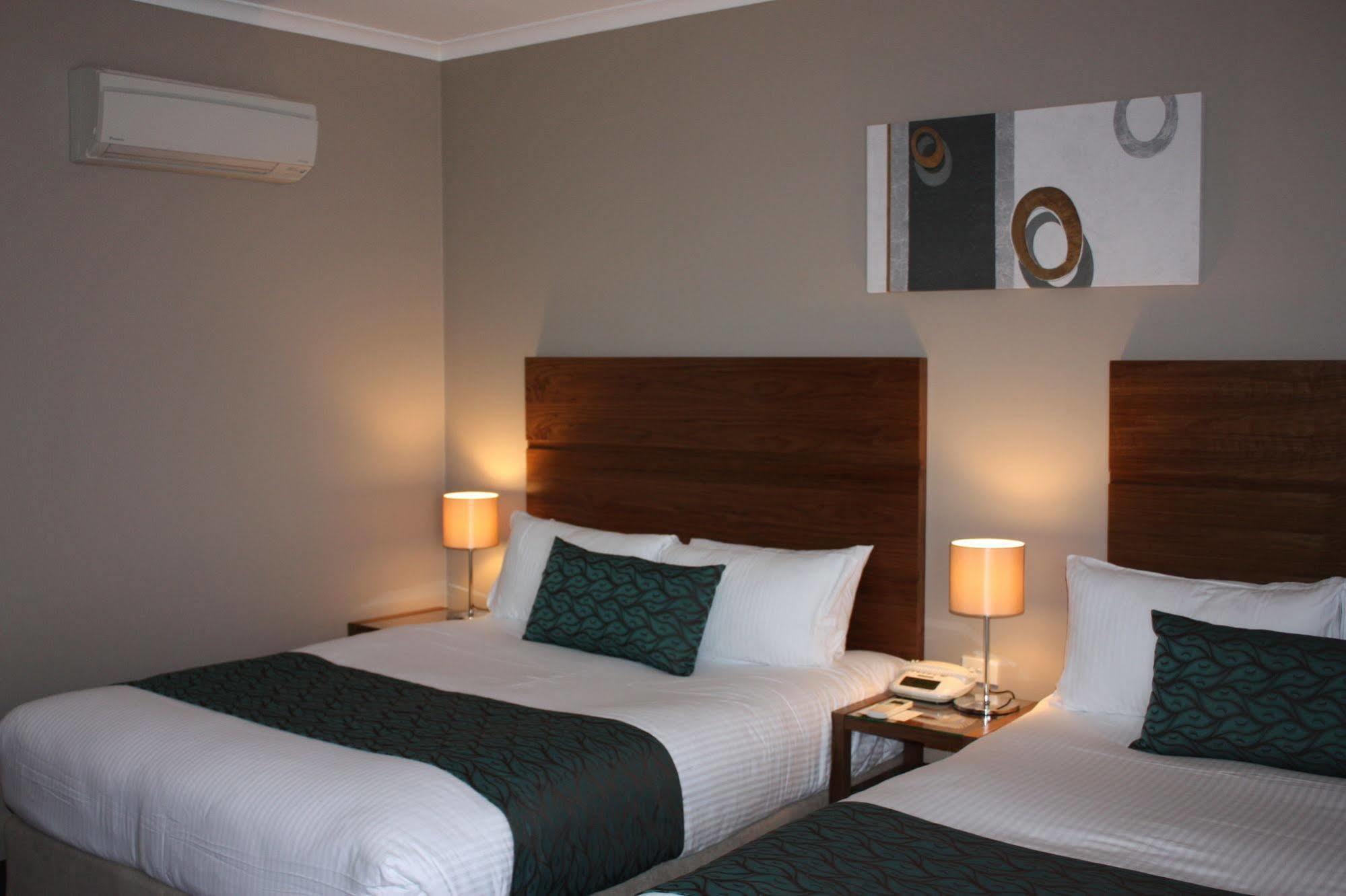 Quality Dickson Hotel Canberra