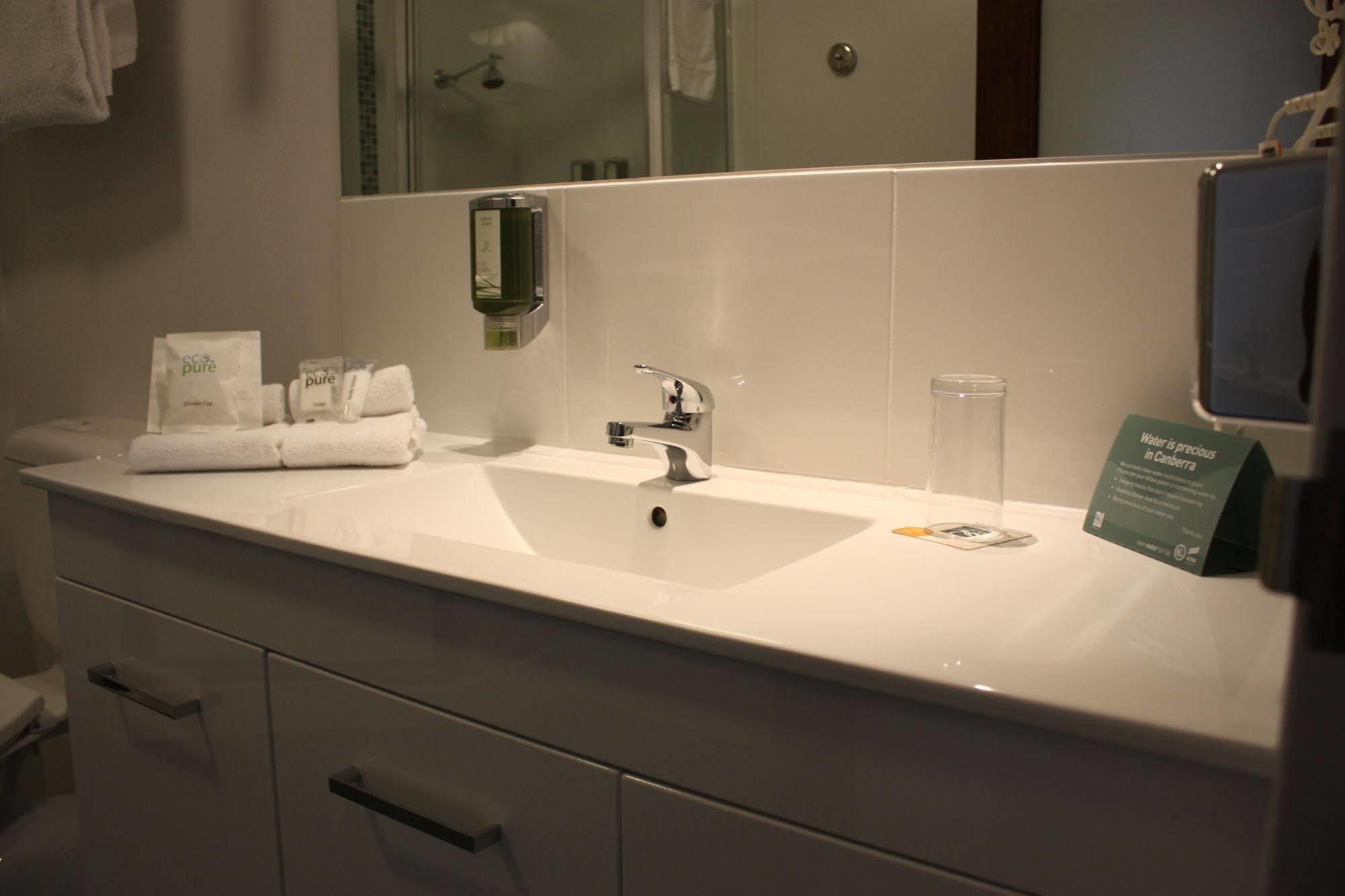 Hotel Quality Dickson 4*