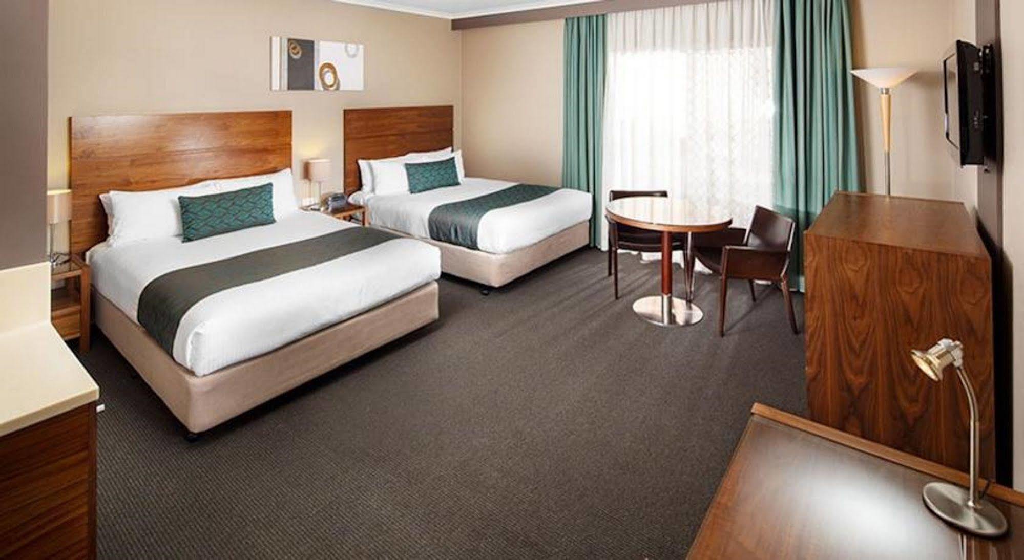 Quality Dickson Hotel Canberra