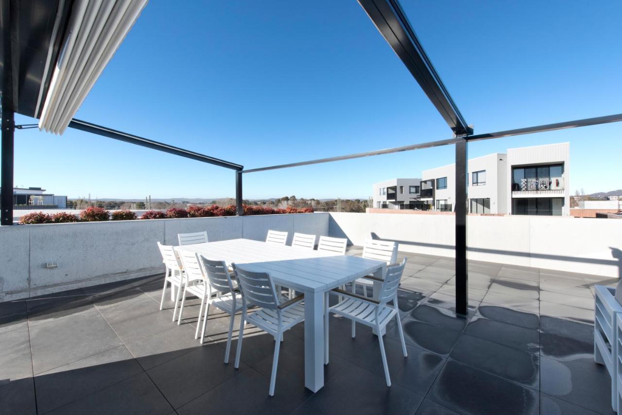 Azure 30 Apartment *