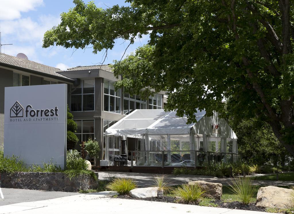 Aparthotel Forrest & Canberra