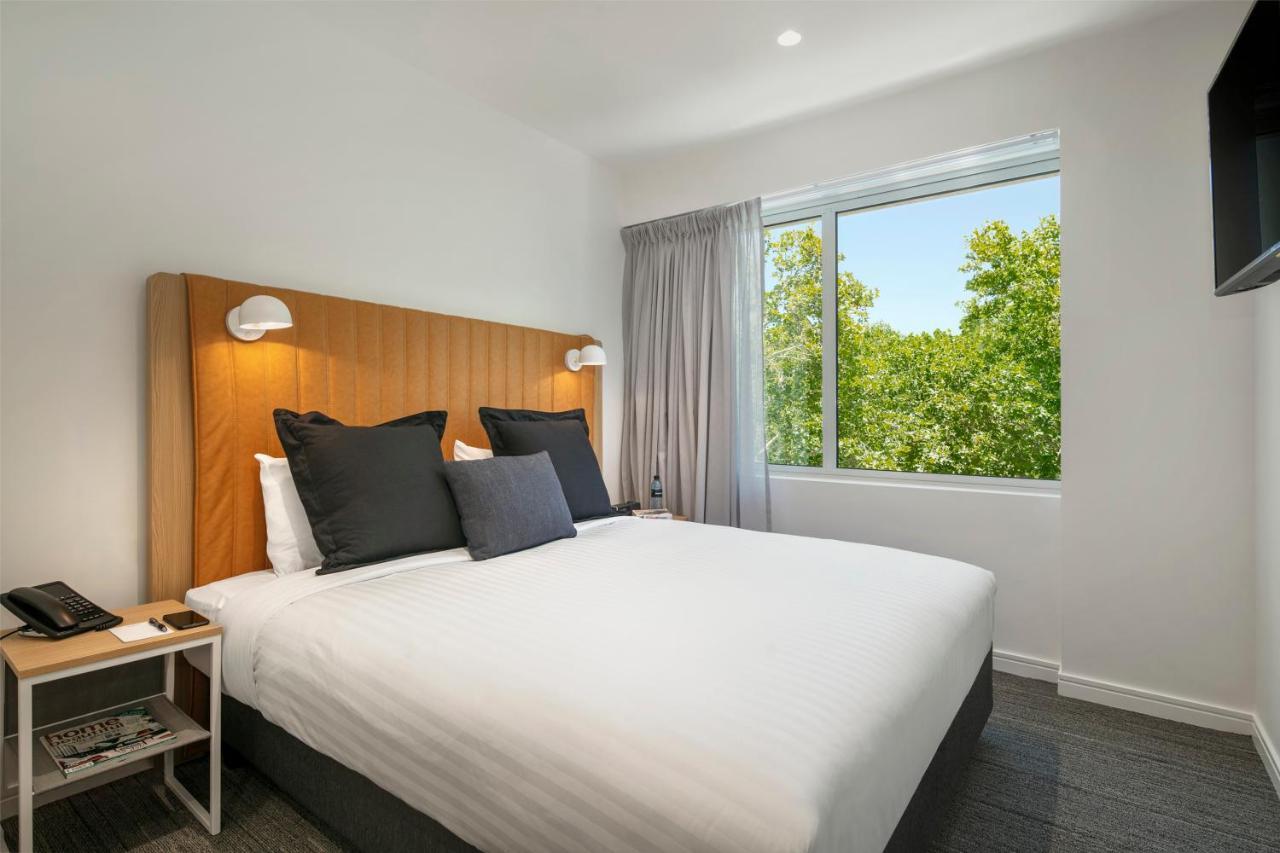 Aparthotel Quest Walk Canberra