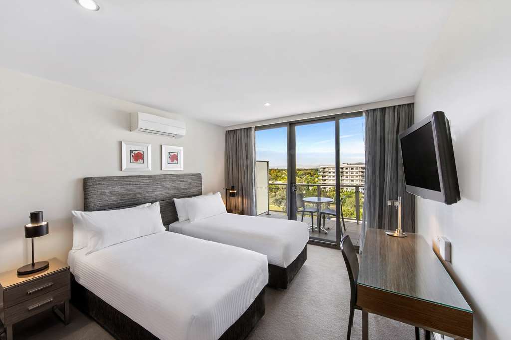 Adina Serviced Dickson Aparthotel Canberra