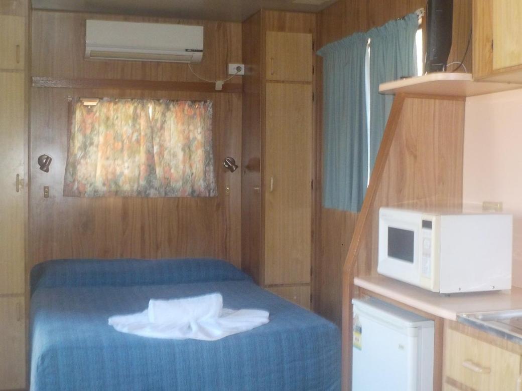 Southside Village Holiday park *