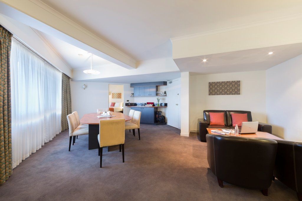 Diplomat Hotel Canberra
