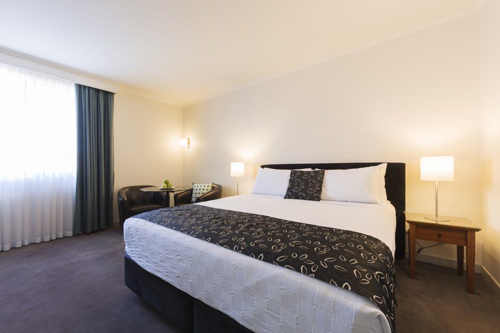 Diplomat Hotel 4*