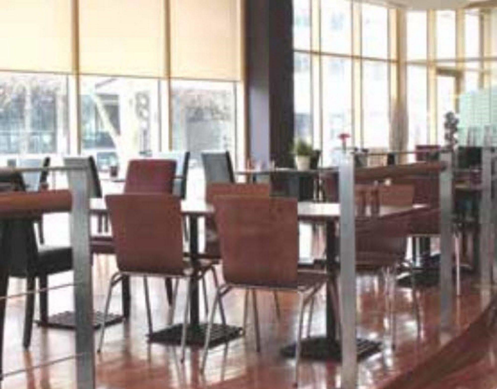 Nesuto Aparthotel 4*