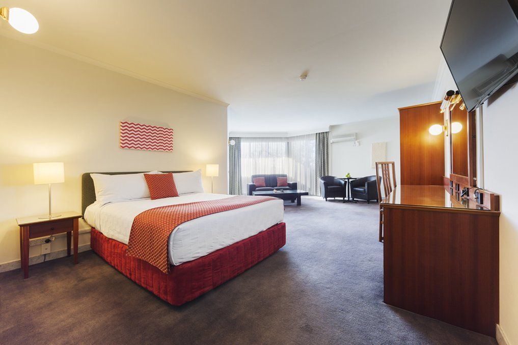 Diplomat Hotel Canberra