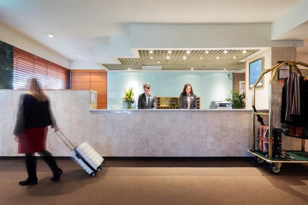 Diplomat Hotel 4*