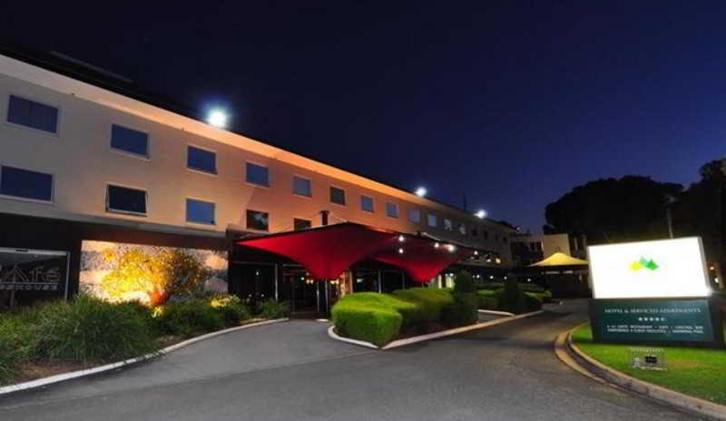 Pavilion On Northbourne 4*