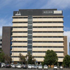 Abode Woden 4*