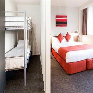 Aparthotel Abode Woden 4*