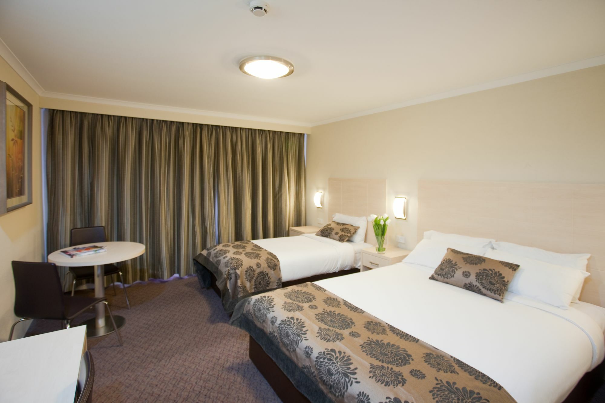 Garden City Hotel, Best Western Signature Collection Canberra