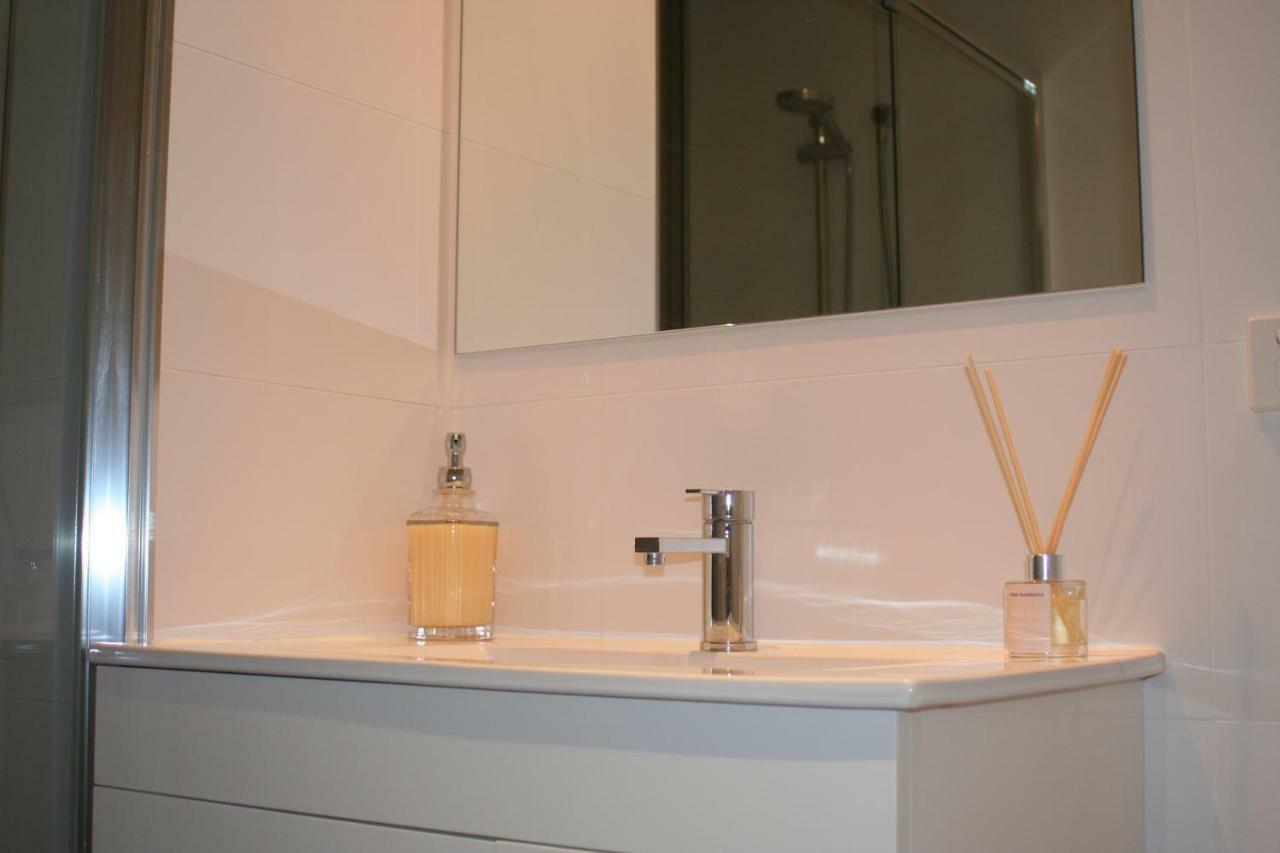 Envy 30 Luxe 1 Bedroom Executive In The Heart Of Braddon Wine Wifi Secure Parking