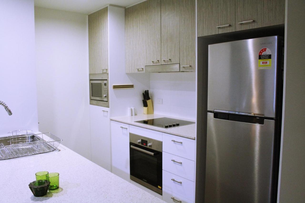 Tranquil, Relaxing Forrest Style - Braddon Cbd Apartment