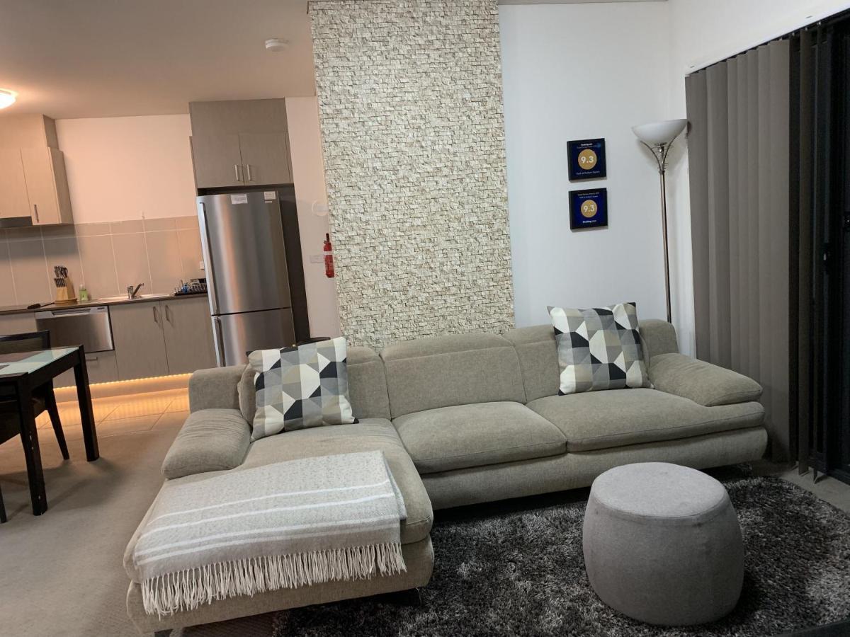 Kesh At Hudson Square Apartment Canberra