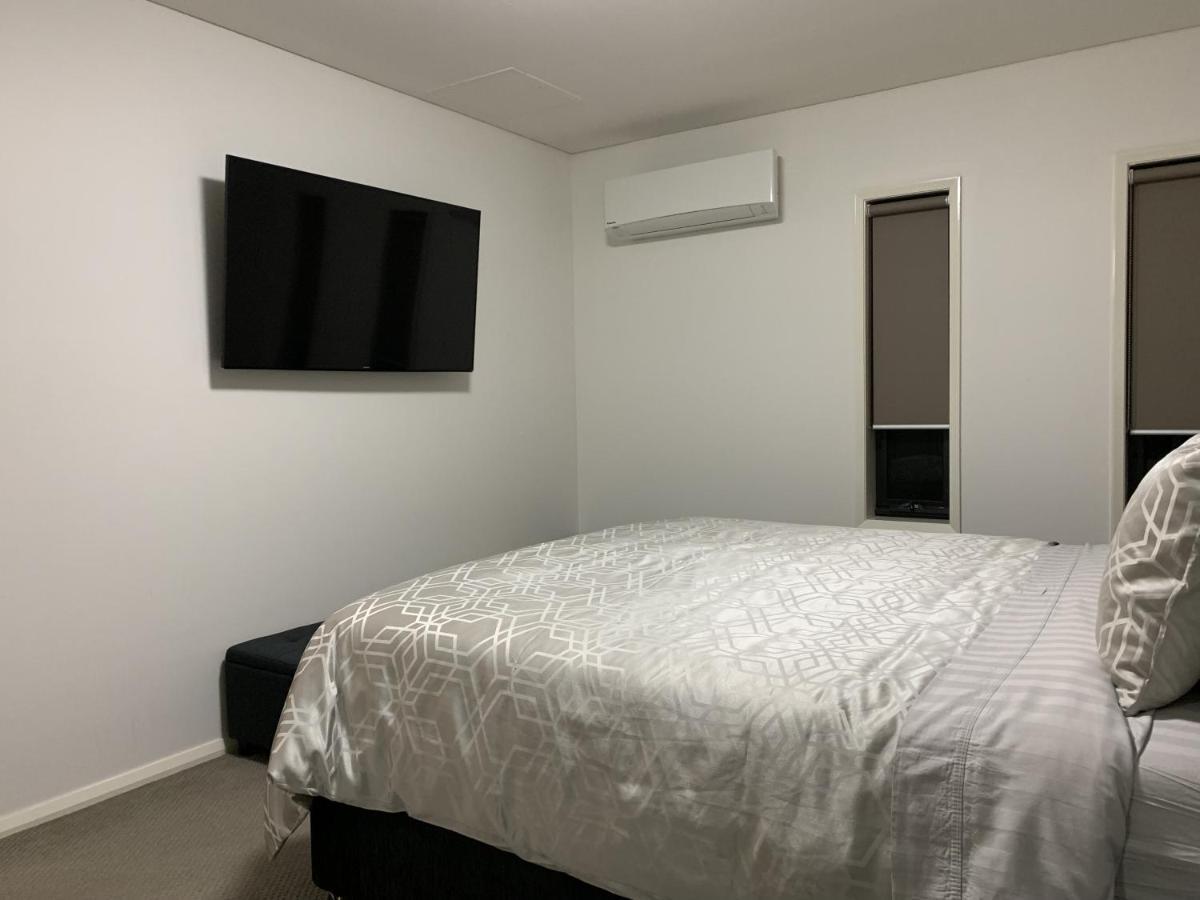 Kesh At Hudson Square Apartment Canberra