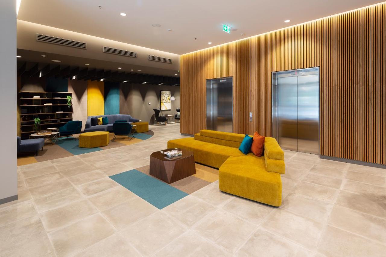 Mercure Belconnen 4*