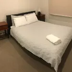 Serene Holiday Home-4 Bedroom Ensuite Home