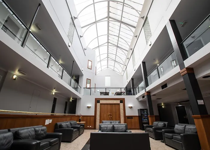 Madison Capital Executive Apartments