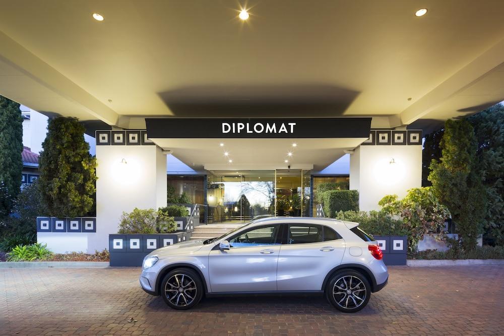 Ramada By Wyndham Diplomat