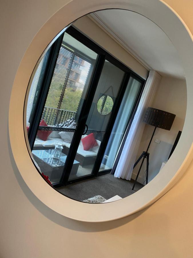 The Gallery Luxe 1 Bedroom Executive In The Heart Of Braddon Wine Secure Parking Wifi Apartment *