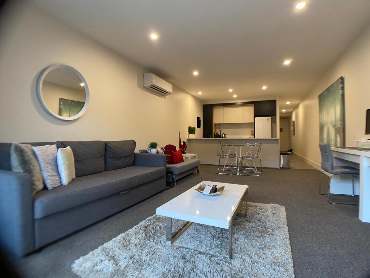The Gallery Luxe 1 Bedroom Executive In The Heart Of Braddon Wine Secure Parking Wifi