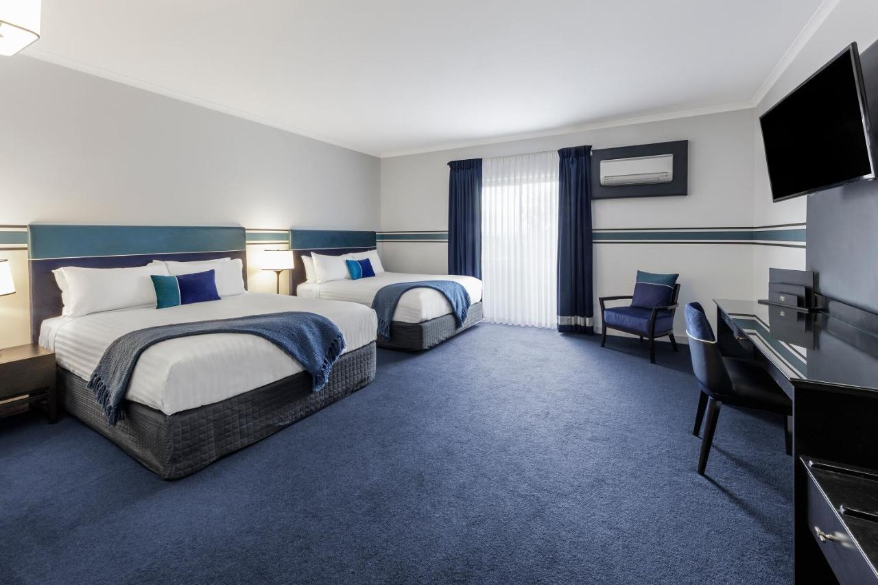 Hotel Ramada By Wyndham Diplomat 4*