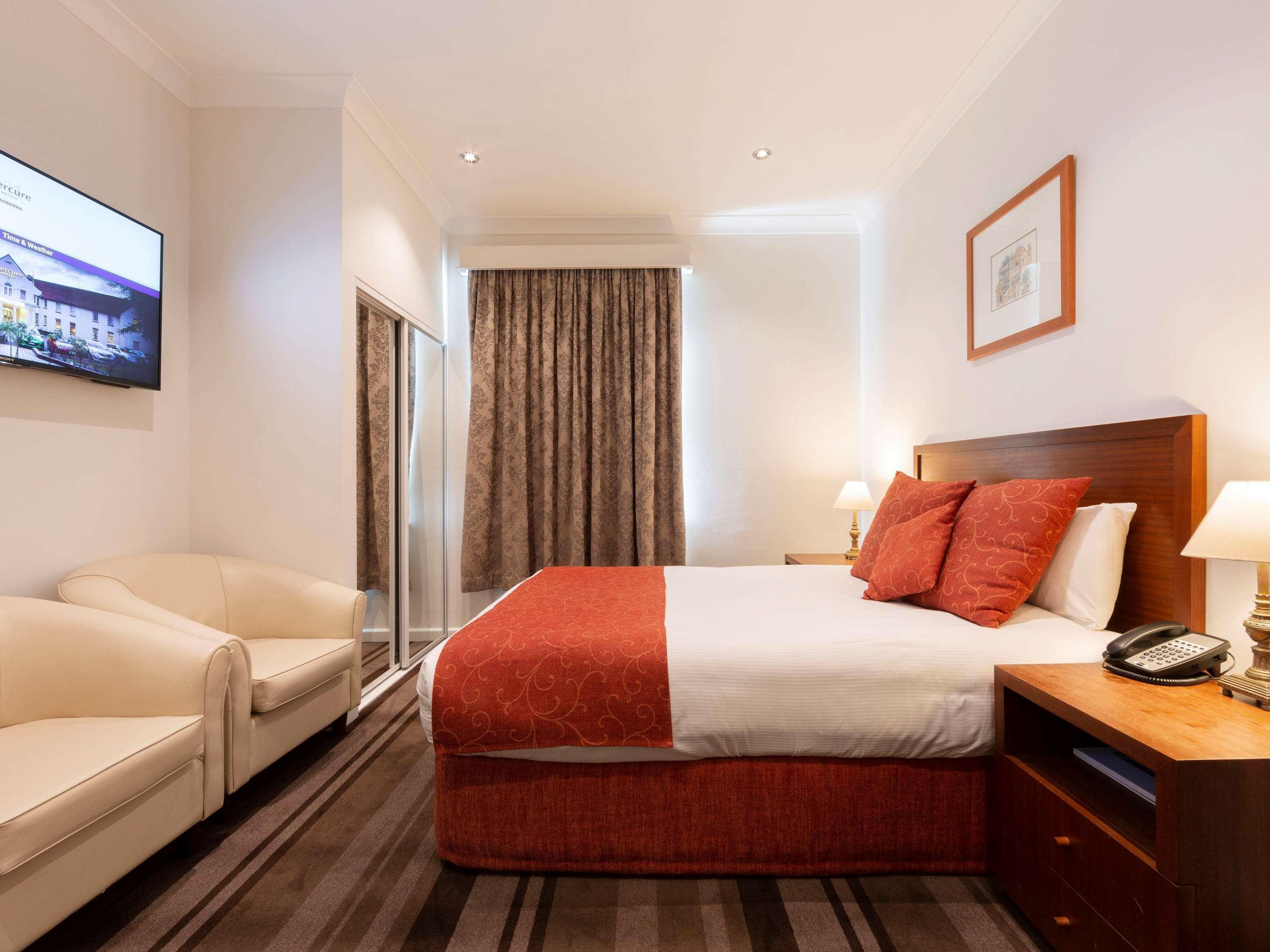 Mercure 4* Canberra