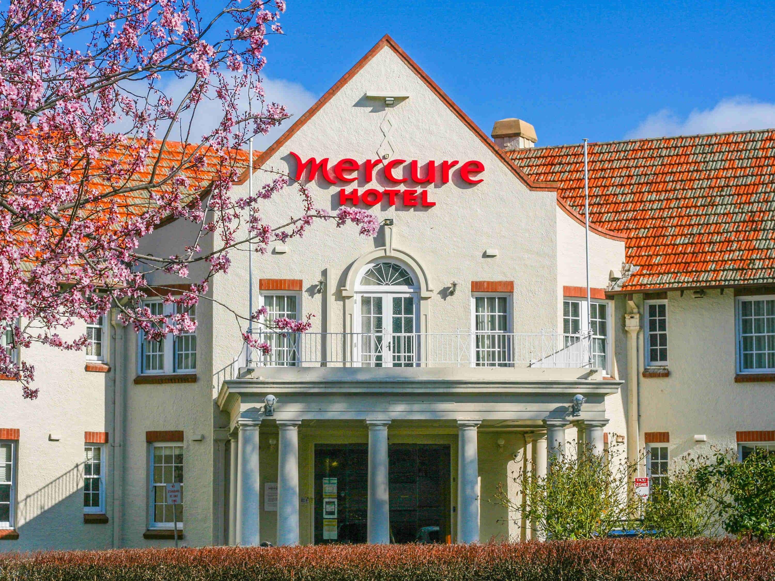 Mercure 4*