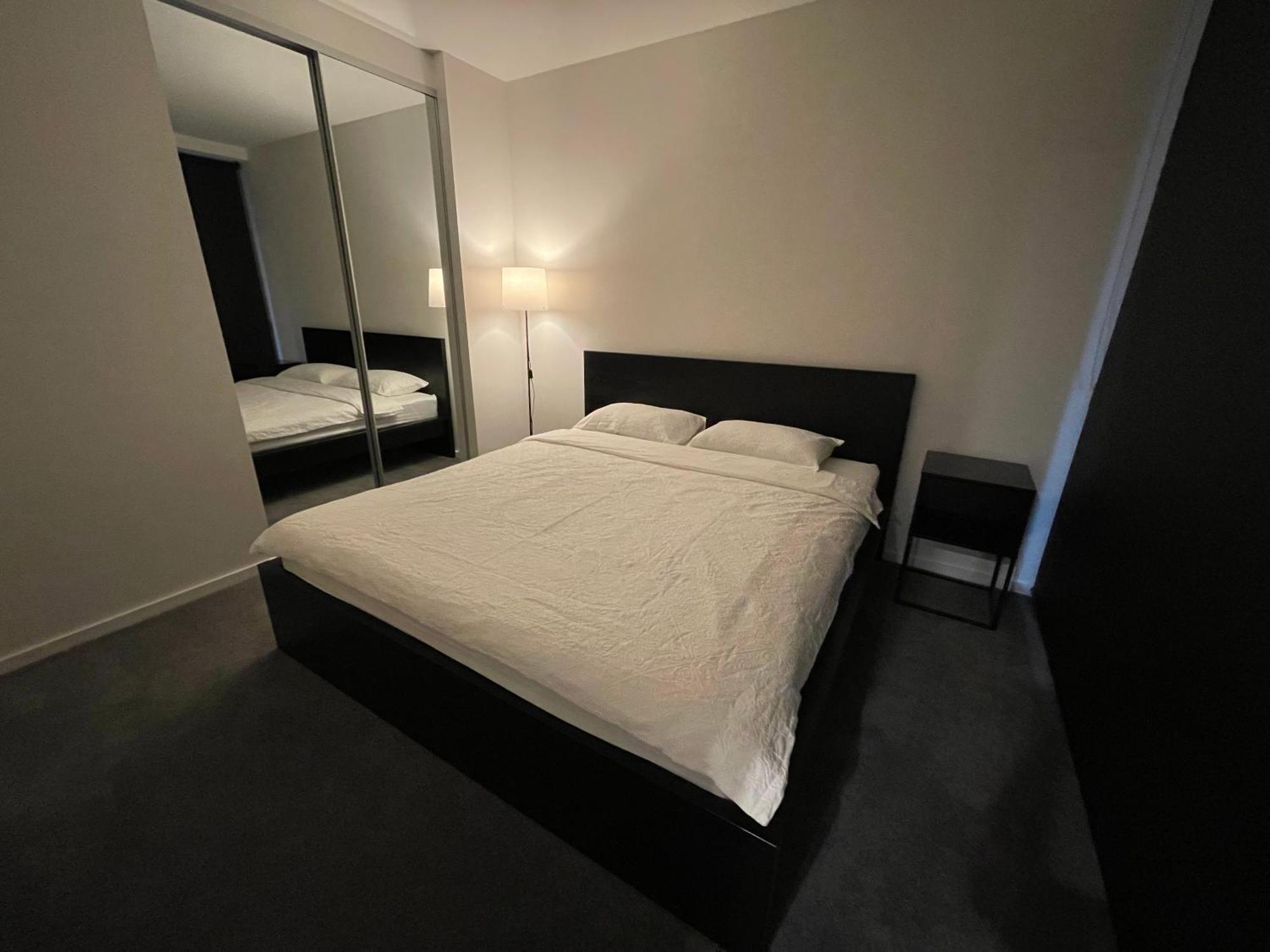New Modern 1br Near Dickson Apartment *